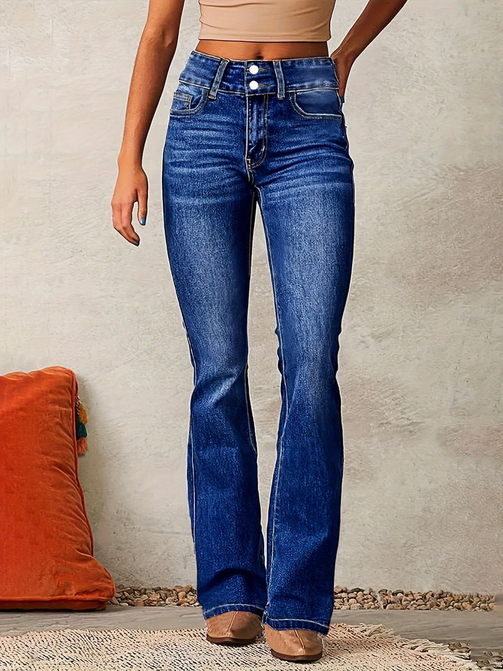 Mia - High-Flared Jeans